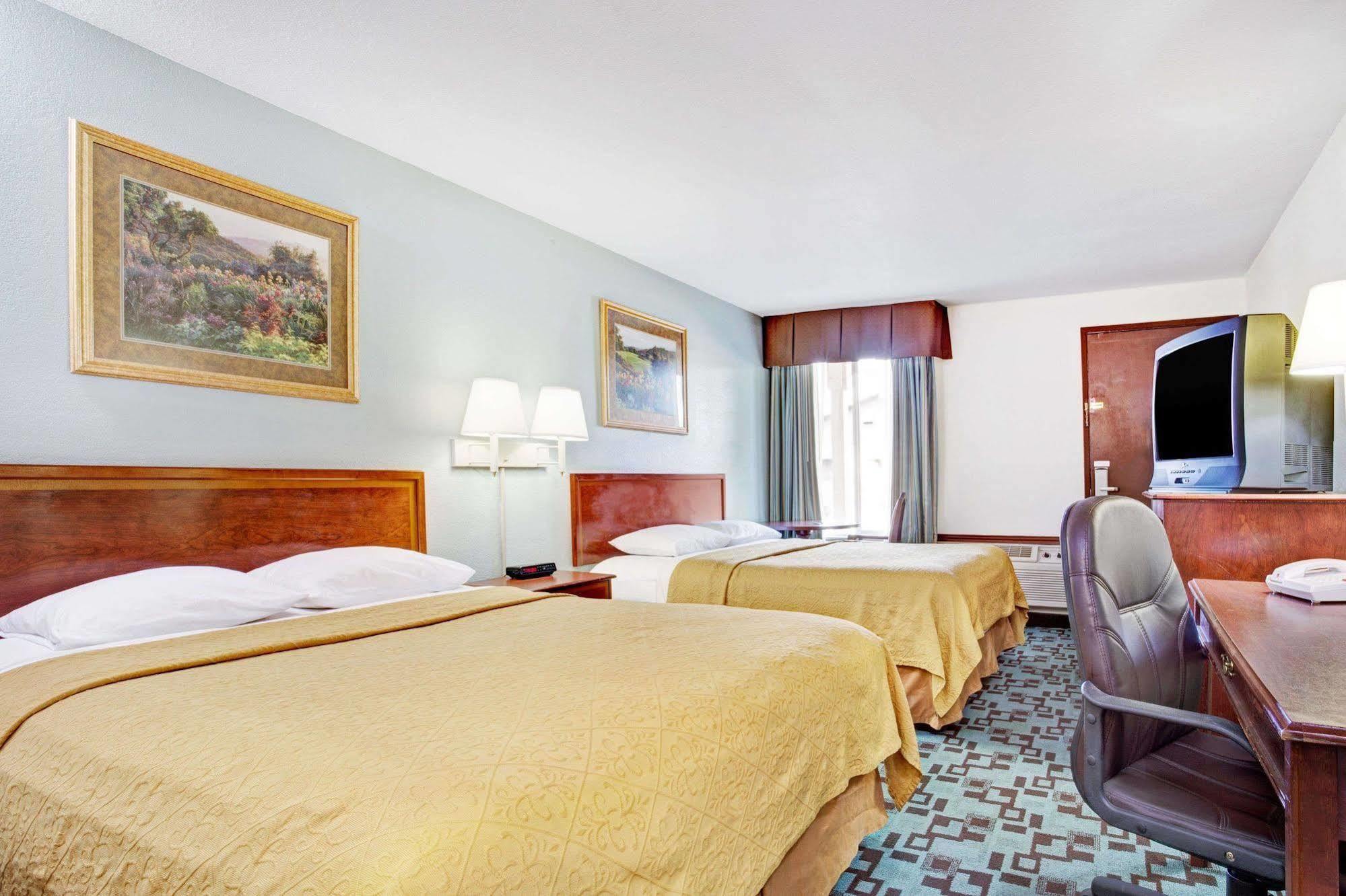Super 8 Creswell/South Eugene Hotel Kültér fotó